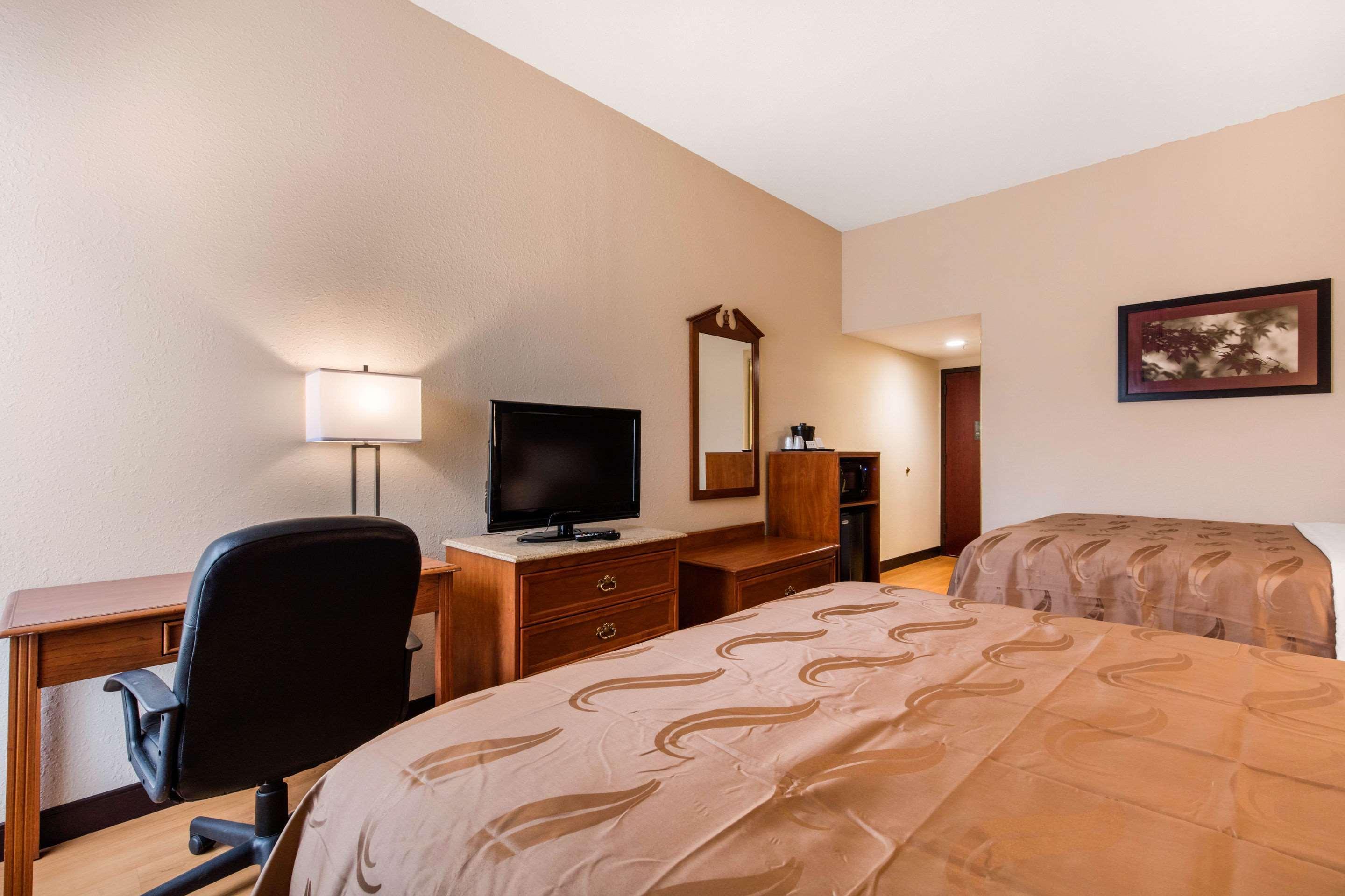 Quality Inn Valley - West Point Екстер'єр фото