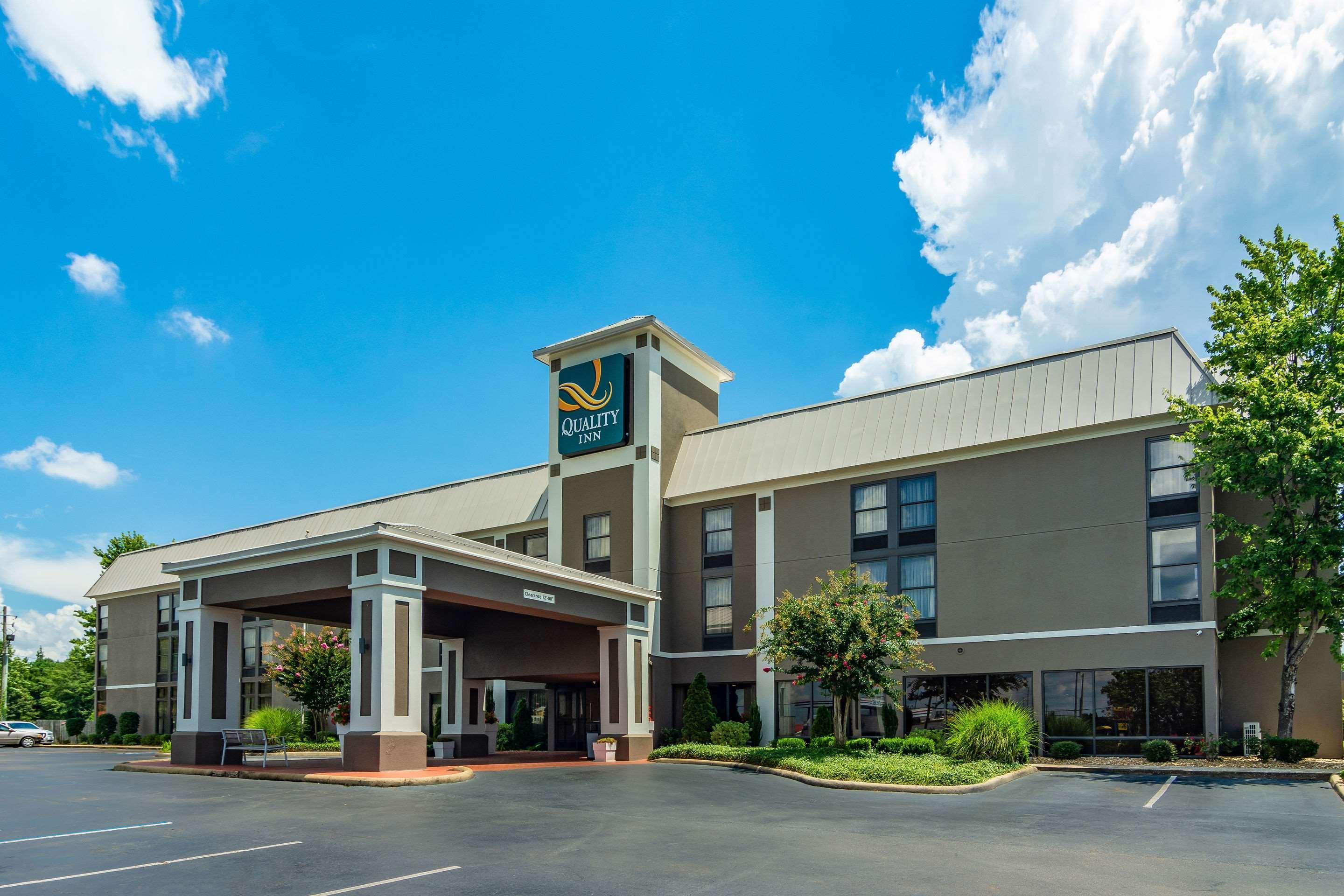 Quality Inn Valley - West Point Екстер'єр фото