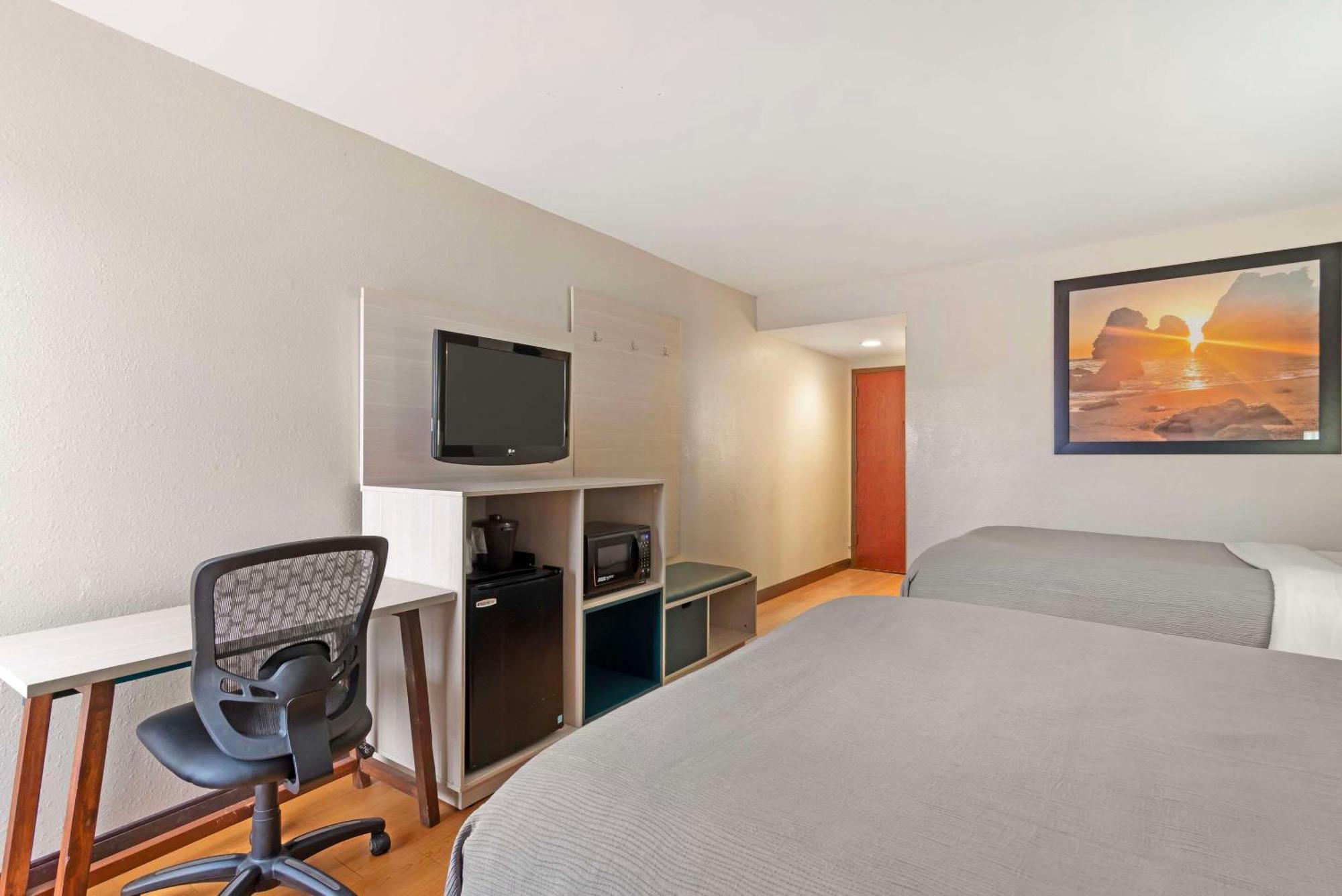 Quality Inn Valley - West Point Екстер'єр фото