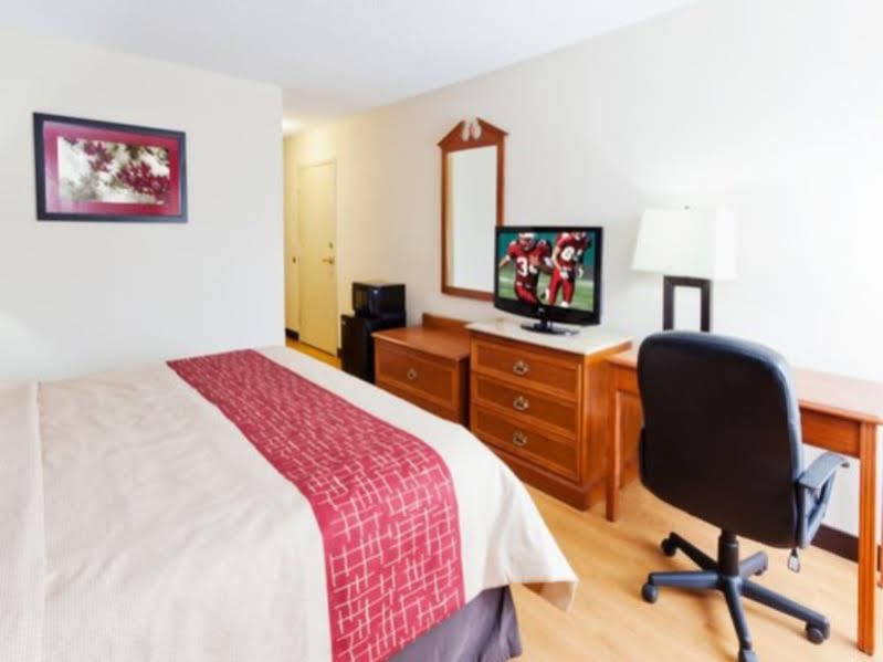 Quality Inn Valley - West Point Екстер'єр фото