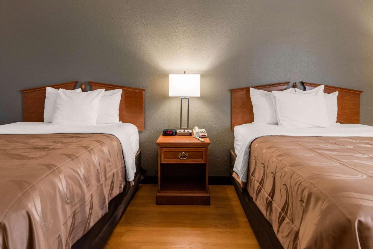 Quality Inn Valley - West Point Екстер'єр фото